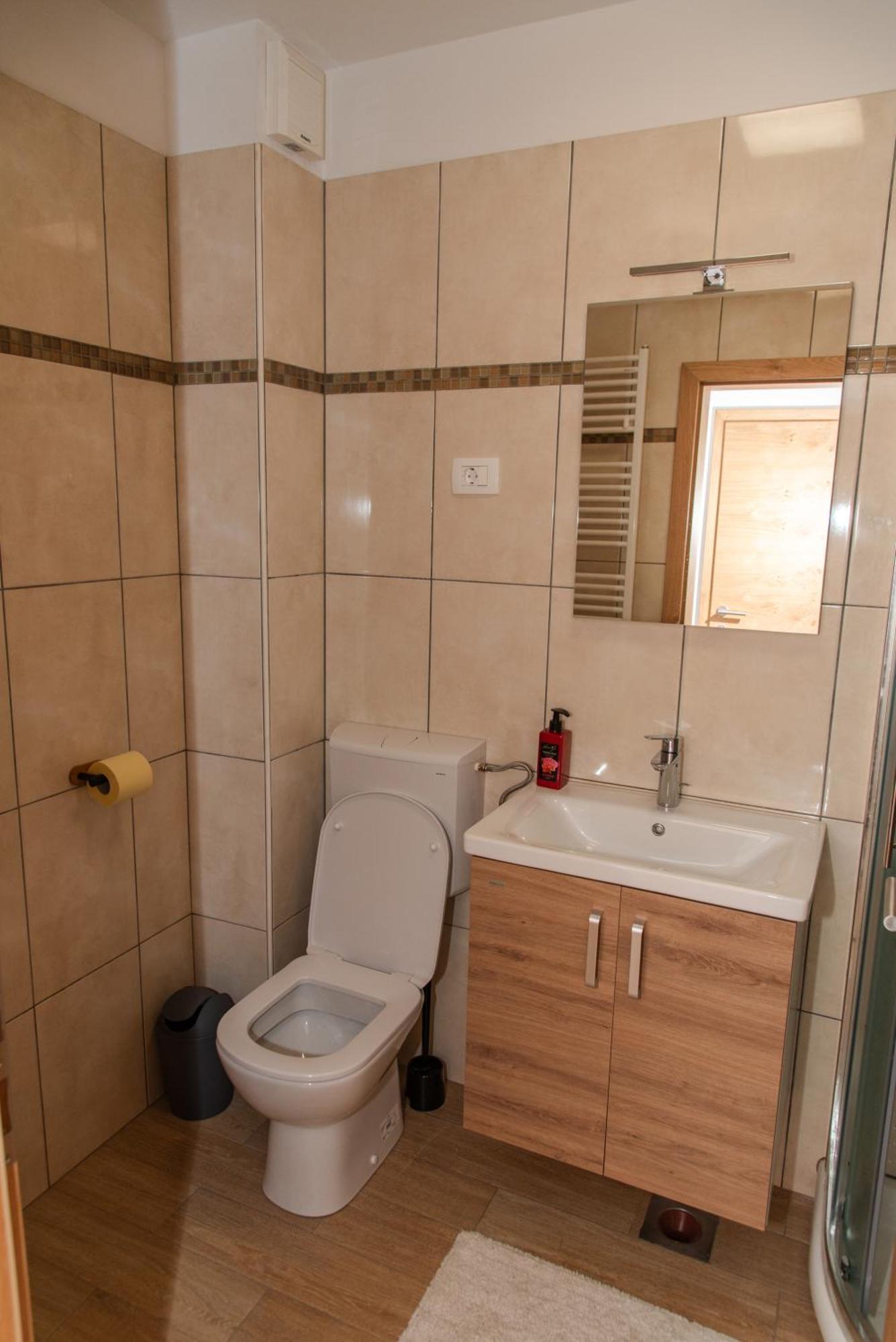 Apartmaji Tinta * Kanal